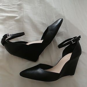 Nine West Mary Jane Wedges